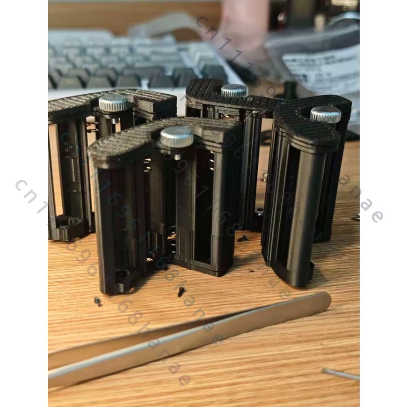 ニコンF90/F90Xカメラ用 3Dプリントバッテリーホルダ - 3D Printing Grip のレビューと価格