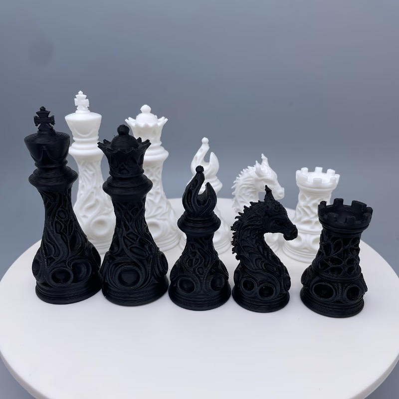 3Dプリント製プラスチック製ゴシックリバイバル白黒チェスセッ - 3D Printing Chess のレビューと価格